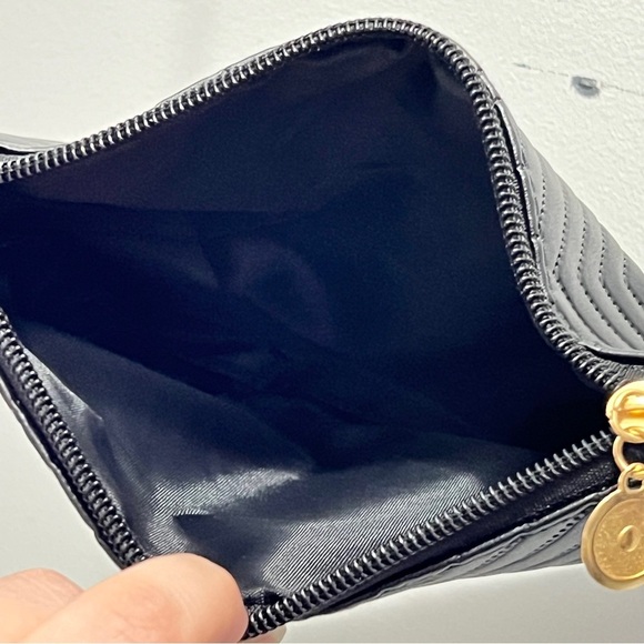 Leatherette Elegant Black Chevron Shoulder Crossbody Bag Gold chain - Picture 5 of 7